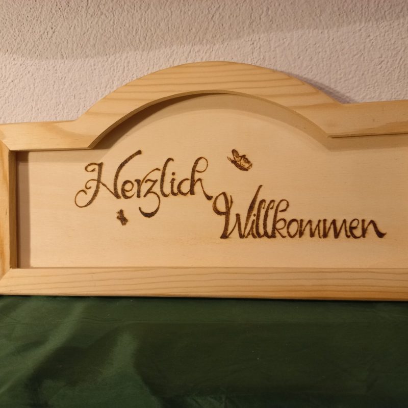 Holzdeko 16